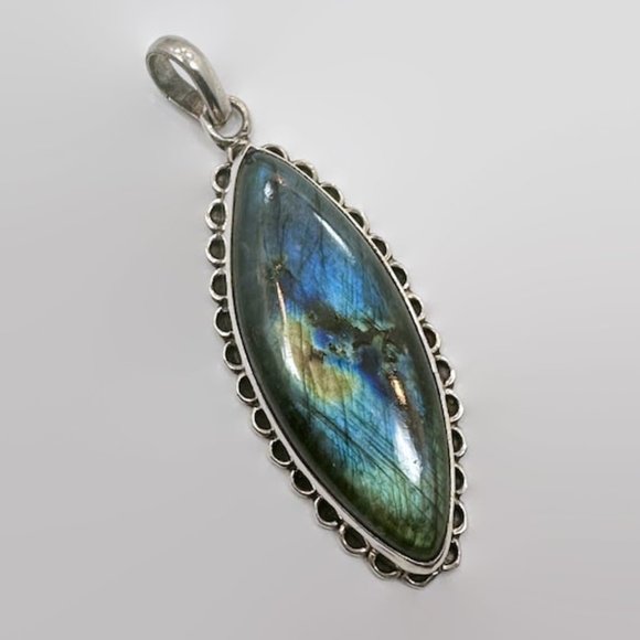 Labradorite Pendant, Sterling Silver, Blue, 2 1/2" Long, Large Stone, Vintage - Picture 4 of 5